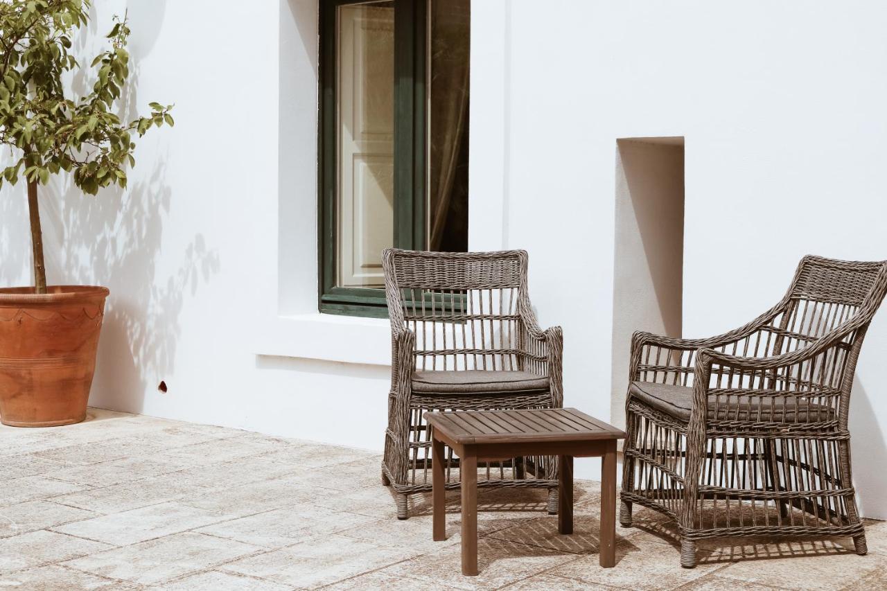 Don Alfonso Dimora D'Epoca Bed & Breakfast Racale Exterior photo